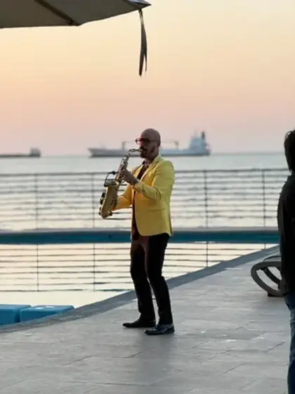 Saxofón en directo